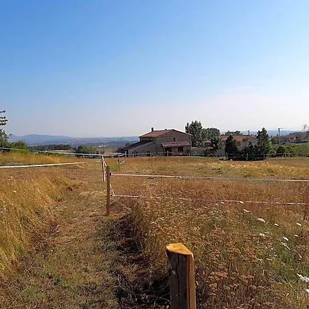 לינה וארוחת בוקר Ferme De La Combe 3*
